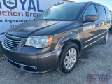 2015 Chrysler Town and Country Touring Van