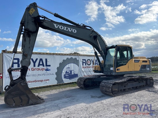 2014 Volvo EC220DL Hydraulic Excavator