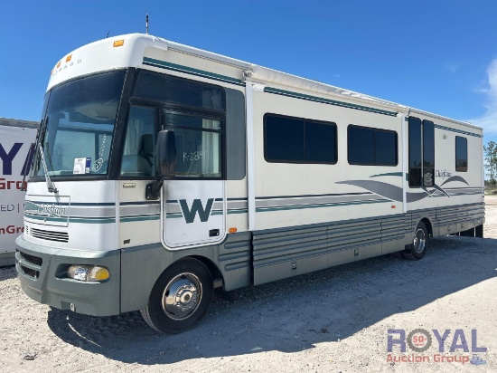 2001 Winnebago Chieftain WFL36W Class A Motorhome