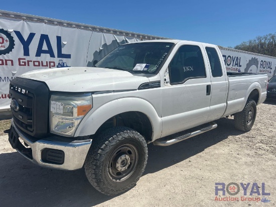 2015 Ford F-250 4x4 Ext. Cab Pickup Truck