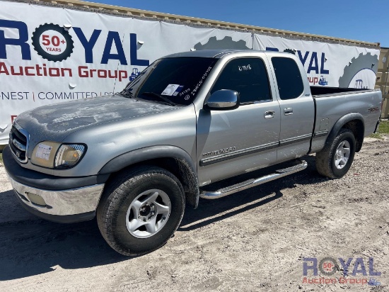 2002 Toyota Tundra Crew Cab Pickup Truck