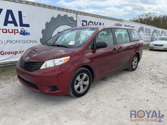 2015 Toyota Sienna Van