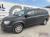 2015 Chrysler Town and Country LX Van