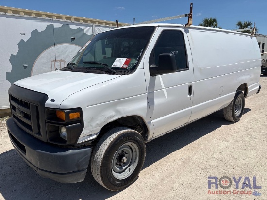 2014 Ford E-350 Cargo Van