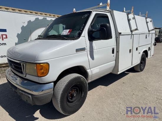 2006 Ford E-350 Super Duty Enclosed Service Van