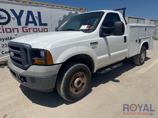 2006 Ford F-250 4x4 Reading Service Truck