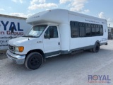 2006 Ford E-450 Super Duty Passenger Bus
