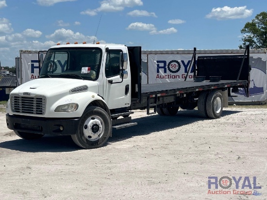2005 Freightliner M2 106 Medium Duty 26ft Flatbed Truck w/ Liftgate