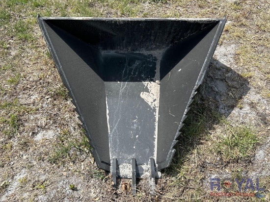 2025 Stump Bucket Skid Steer Attachment