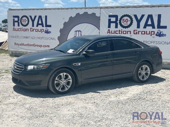 2016 Ford Taurus SEL Sedan