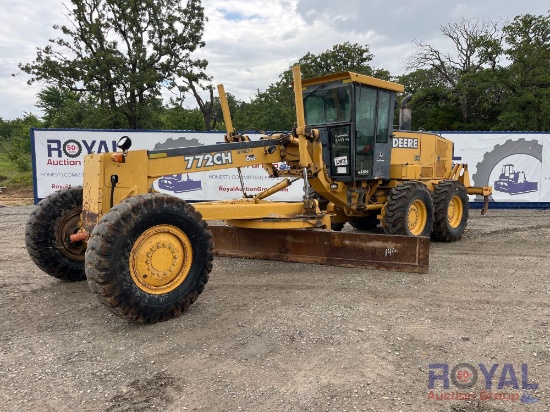 2004 John Deere 772CH Motorgrader