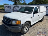 2004 Ford F-150 XL Enclosed Service Truck