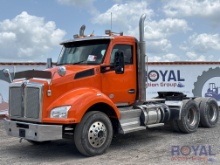 2019 Kenworth T880 T/A Wet Kit Day Cab Truck