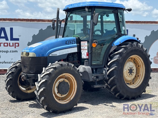 2009 New Holland TD5050 Agricultural Utility Tractor