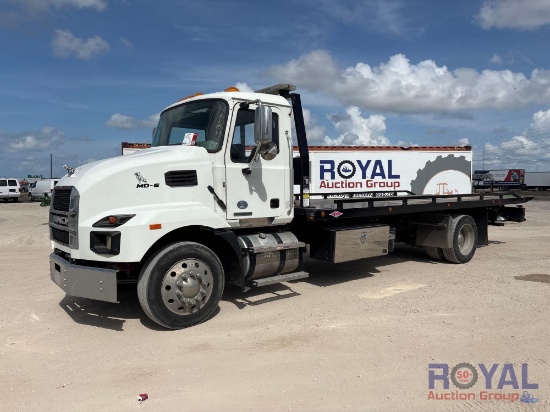 2022 Mack MD Rollback Truck