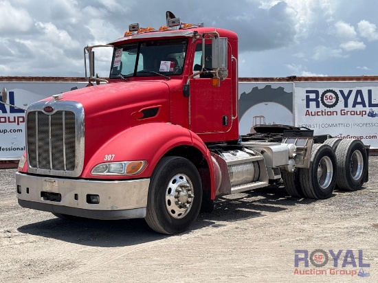 2009 Peterbilt 384 T/A Wet Kit Day Cab Truck Tractor