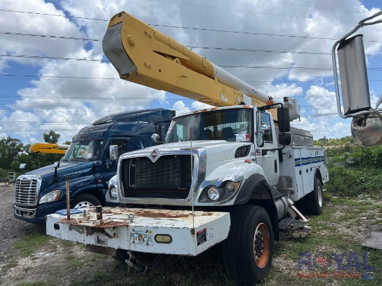 2010 International Workstar Altec Bucket Truck