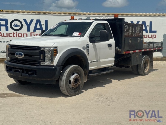 2019 Ford F-450 Flatbed Service Truck