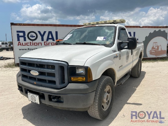 2006 Ford F-350 4x4 Pickup Truck