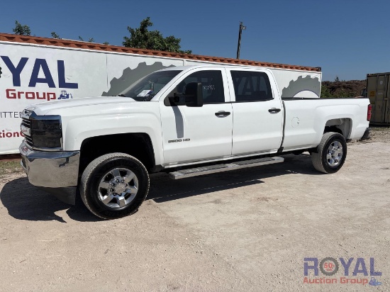 2015 Chevrolet Silverado 2500 HD Crew Cab Pickup Truck