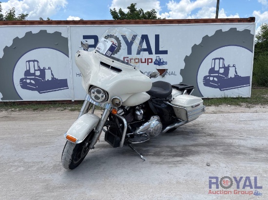 2019 Harley-Davidson FLHTP Police Electra Glide Motorcycle