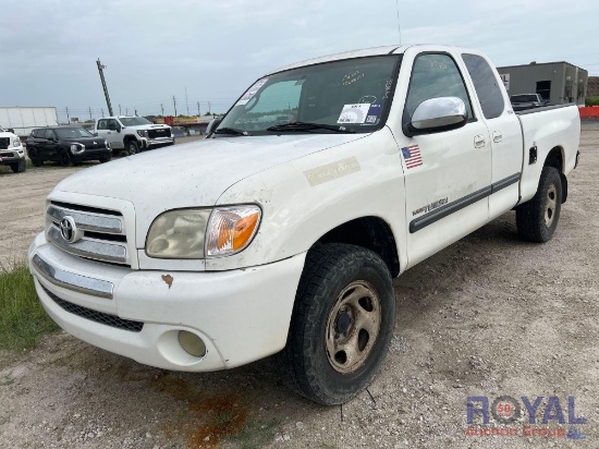 2006 Toyota Tundra Ext. Cab Pickup Truck