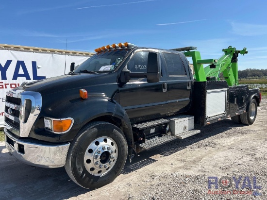 2004 Ford F-750 Crew Cab Wrecker Tow Truck