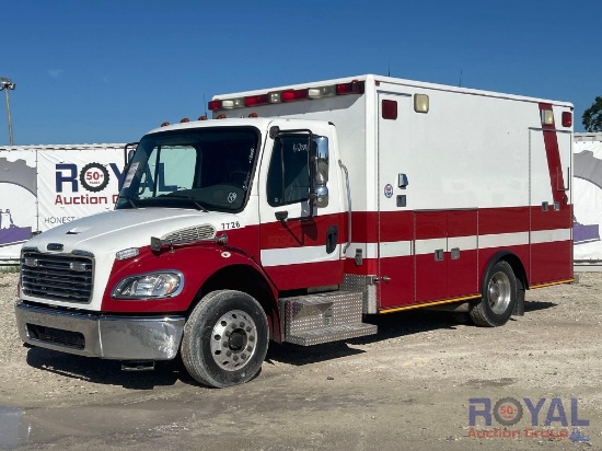 2004 Freightliner M2 106 Ambulance