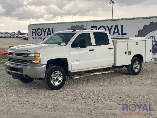 2017 Chevrolet Silverado 3500 HD 4x4 Crew Cab Reading Service Truck