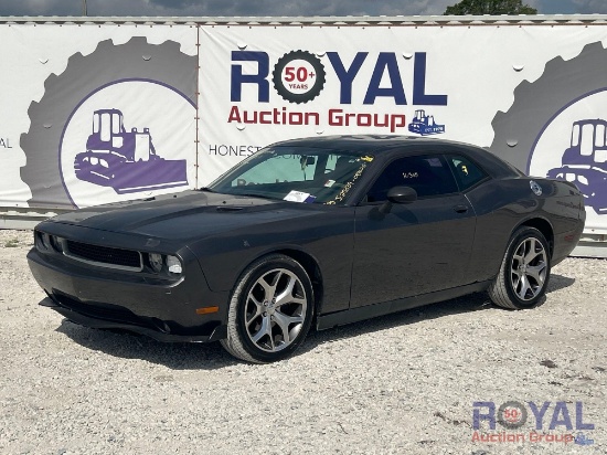 2014 Dodge Challenger SXT Coupe