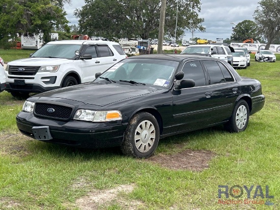 2011 Ford Crown Victoria Sedan