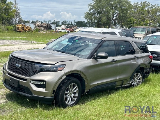 Year: 2023 Make: Ford Model: Explorer Vehicle Type: Multipurpose Vehicle (MPV) Mileage: 21882 Pla...