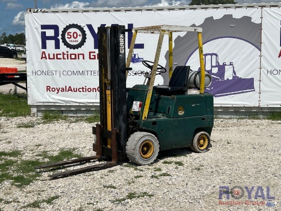 ClarkLift 2,400lb Propane Forklift