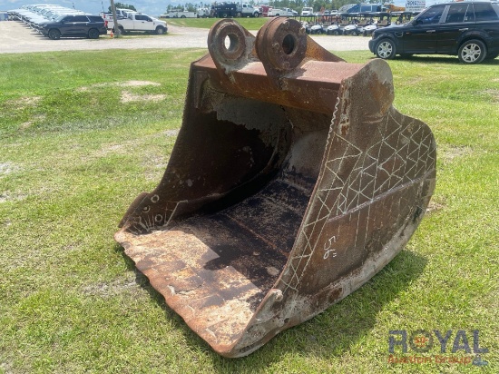 Caterpillar 56in Excavator Bucket