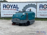 Tennant S30 Ride-On Sweeper