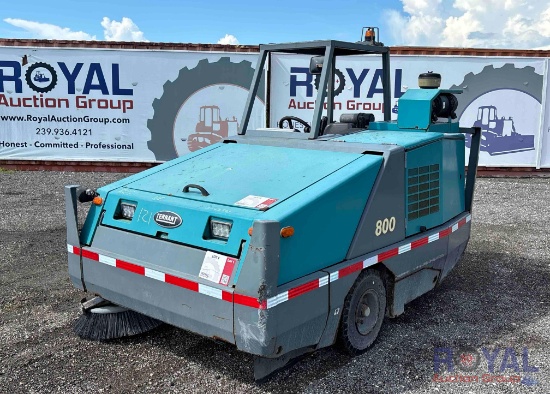 Tennant 800 Ride-On Street Sweeper | Heavy Construction Equipment ...
