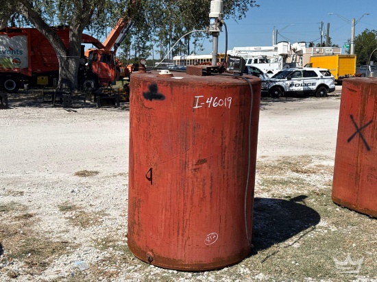 500 Gallon Fuel Tank with Pump