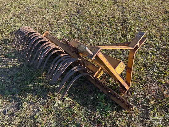 7ft Pull-Behind Rake Tractor Attachment