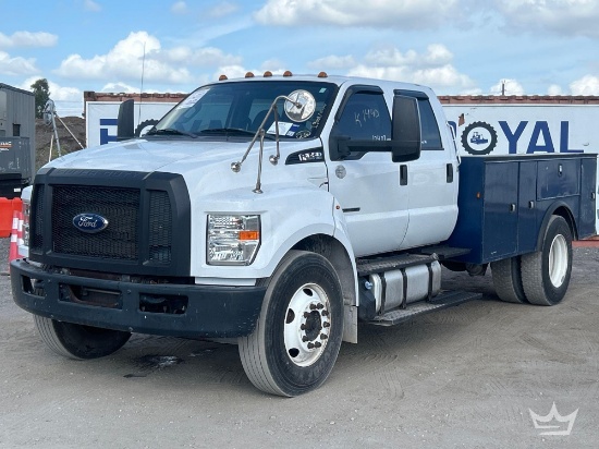 2017 Ford F-650 Service Truck