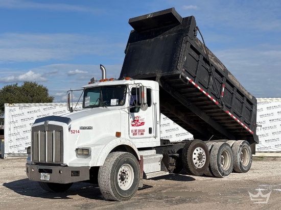 2000 Kenworth Tri-Axle Dump Truck