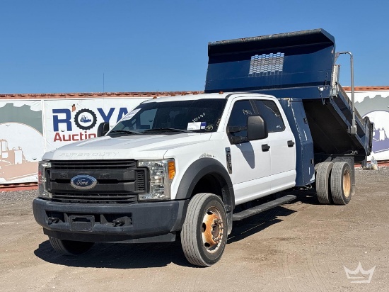 2017 Ford F-550 Mason Dump Truck w/ Liftgate