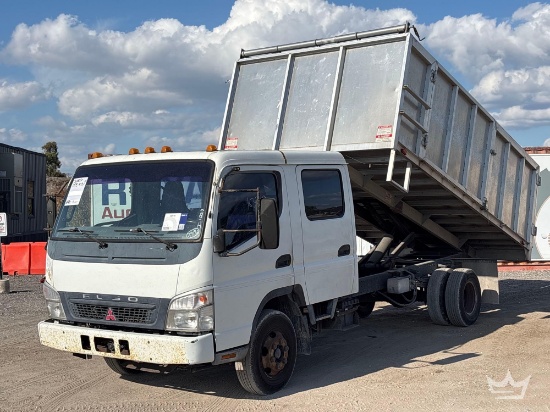 2007 Mitsubishi Fuso FE84DW Crew Cab Landscape Dump Truck
