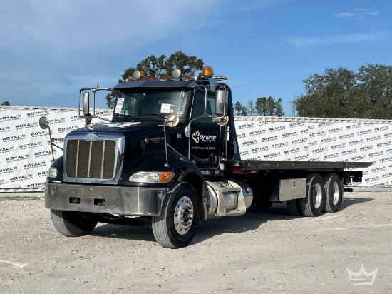 2018 Peterbilt 348 T/A Rollback Truck
