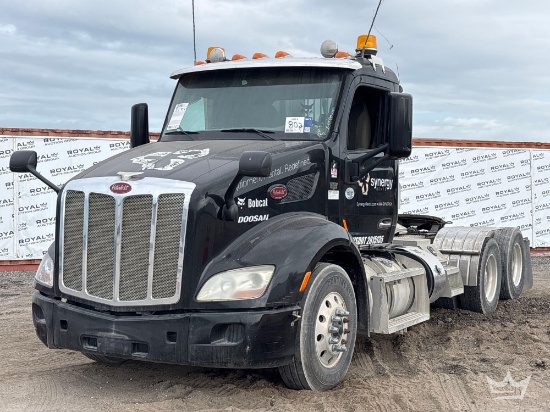 2016 Peterbilt 579 T/A Wet Kit Day Cab Truck Tractor