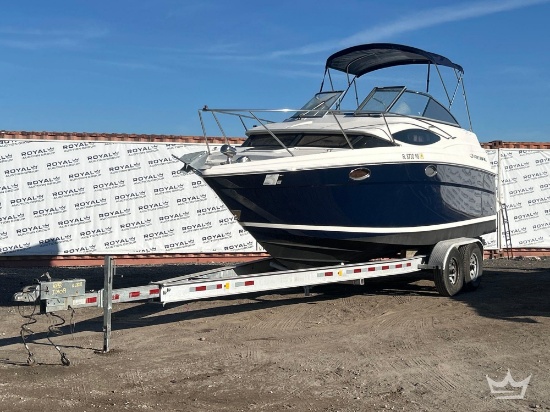 2008 Regal 2565 Express Cruiser Boat with 30ft T/A Continental Boat Trailer