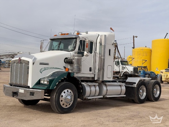 2012 Kenworth T800 T/A Wet Kit Sleeper Cab Truck Tractor