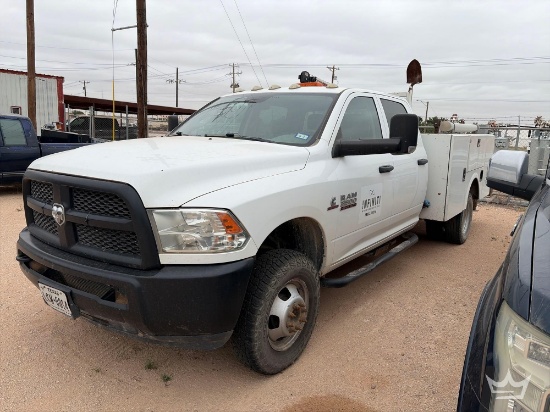 2018 Ram 3500 4x4 Crew Cab Auto Crane ECH32 3,200lb. Crane Service Truck