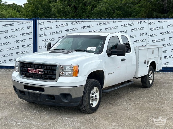 2013 GMC Seirra 2500HD Ext. Cab Knapheide Service Truck