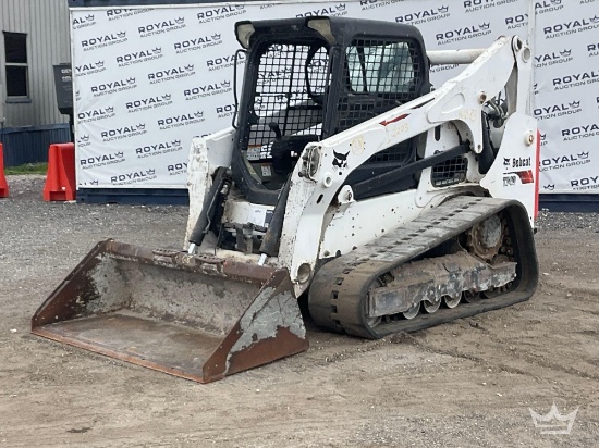 2022 Bobcat T740 Compact Track Loader Skid Steer
