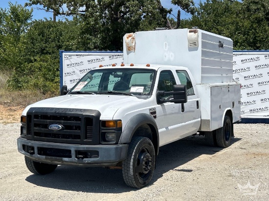 2008 Ford F-550 Enclosed Service Truck